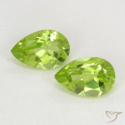 0.96ctw Natural Light Lively Green Peridot, Pear Shape, VVS-VS