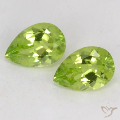 0.93ctw Natural Light Lively Green Peridot, Pear Shape, VVS-VS