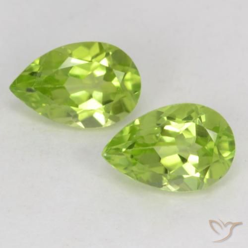 0.99ctw Natural Light Lively Green Peridot, Pear Shape, VVS-VS