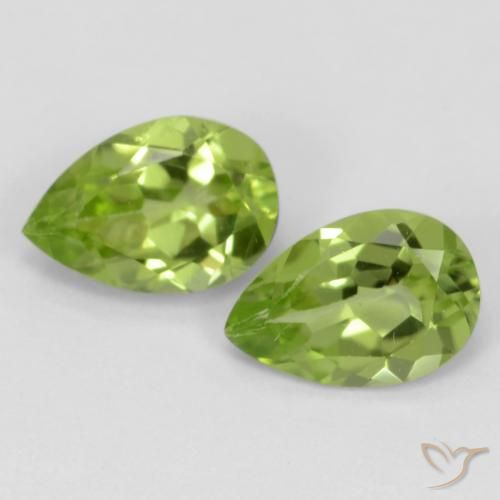 0.82ctw Natural Medium Green Peridot, Pear Shape, VVS-VS