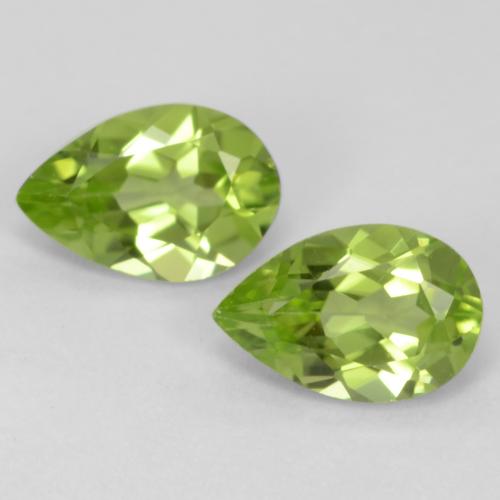 Light Lively Green Peridot Gem - 0.4ct Pear Facet (ID: 542977)