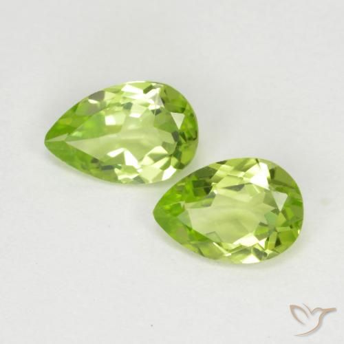 0.87ctw Naturel Vert vif et léger Péridot, En forme de poire, VVS-VS, Photo A