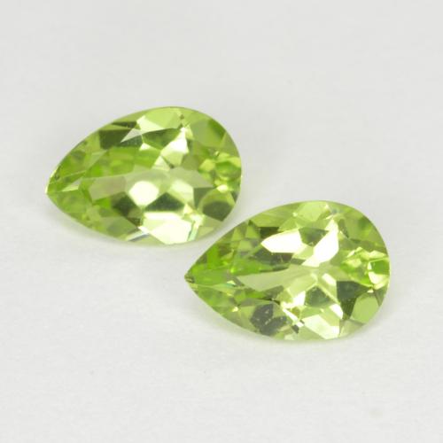 Light Lively Green Peridot Gem - 0.4ct Pear Facet (ID: 554461)
