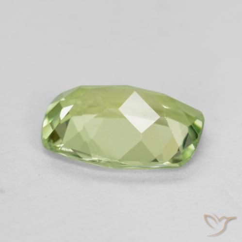 Peridot Gemstone in 8 x 6 mm (calibrated) Size for Sale, Peridot Stone in Warm Green Color