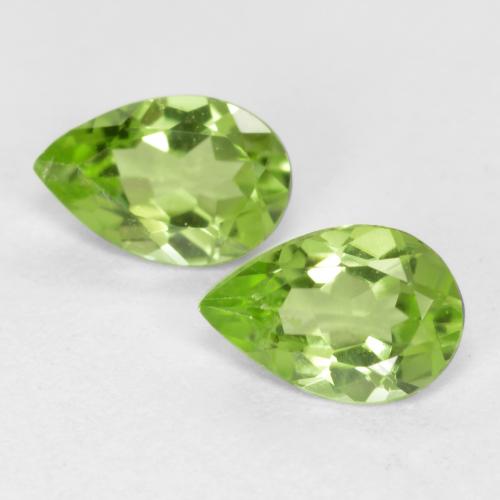 Light Lively Green Peridot Gem - 0.4ct Pear Facet (ID: 556002)