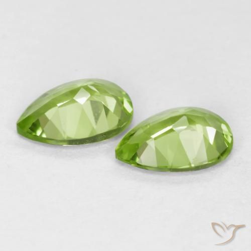 Peridot Gemstones in 6 x 4 mm (calibrated) Size for Sale, Peridot Stones in Light Lively Green Color