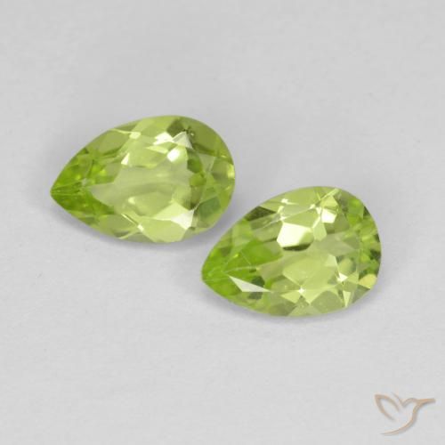 0.82ctw Natural Lively Green Peridot, Pear Shape, VVS-VS
