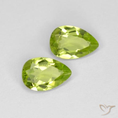0.88ctw Natural Medium Green Peridot, Pear Shape, VVS-VS