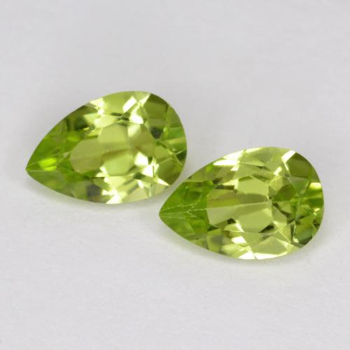 Lively Green Peridot Gem - 0.5ct Pear Facet (ID: 570249)