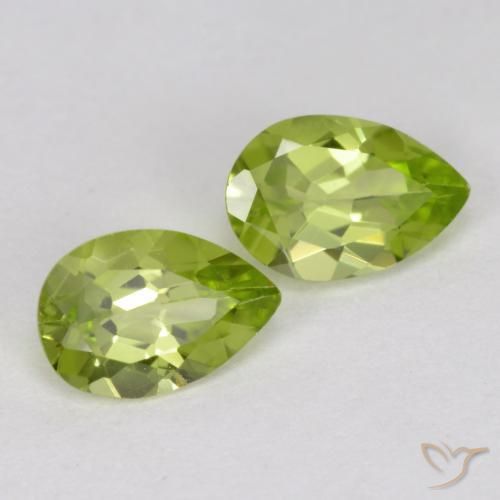 0.76ctw Natural Medium Green Peridot, Pear Shape, VVS-VS