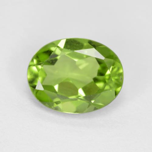 Lively Green Peridot Gem - 1.9ct Oval Facet (ID: 573234)