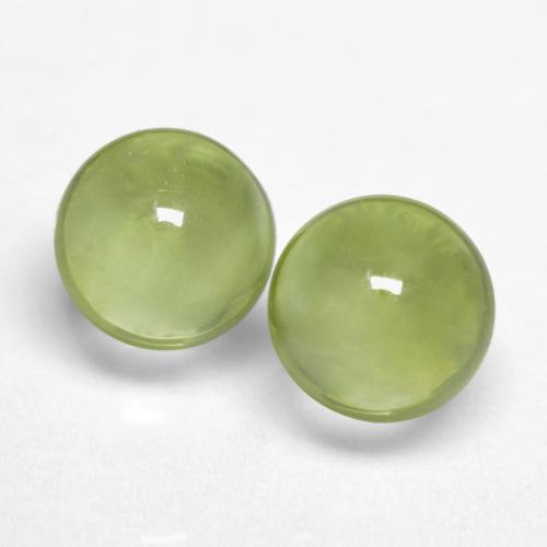 Light Lively Green Peridot Gem - 0.4ct Round Cabochon (ID: 573687)