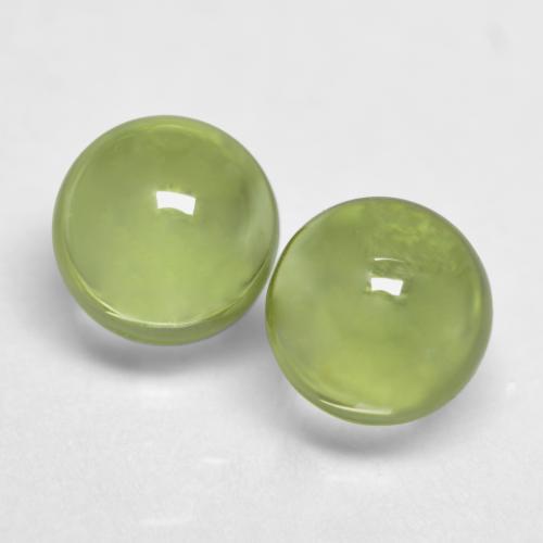 Lively Green Peridot Gem - 0.4ct Round Cabochon (ID: 573689)