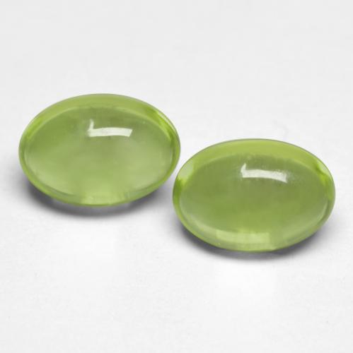 Warm Green Хризолит Камень - 0.5ct Овал Кабошон (ID: 574052)