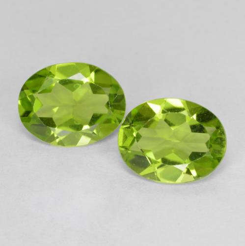 Yellowish Green Peridot Gem - 1.8ct Oval Facet (ID: 582372)