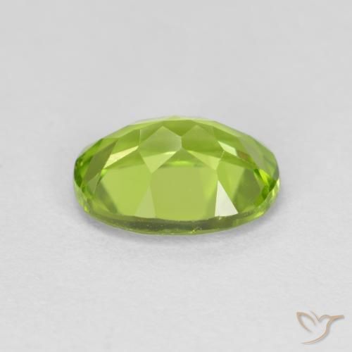 Peridot Gemstone in 8 x 6 mm (calibrated) Size for Sale, Peridot Stone in Medium Green Color