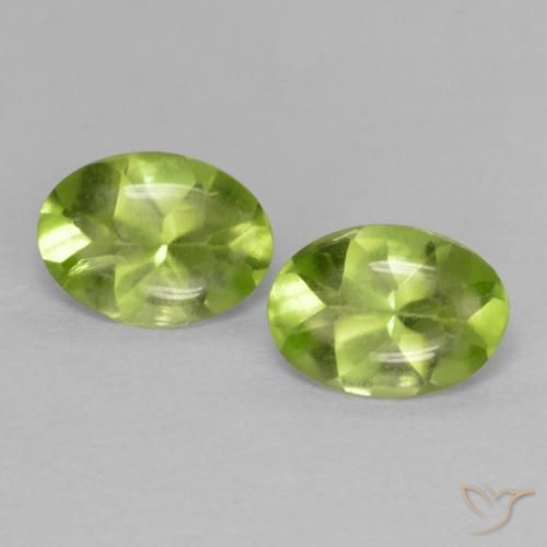 1.52ctw Natural Lively Green Peridot, Oval, Transparent