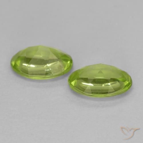 Peridot Gemstones in 6 x 6 mm (calibrated) Size for Sale, Peridot Stones in Lively Green Color