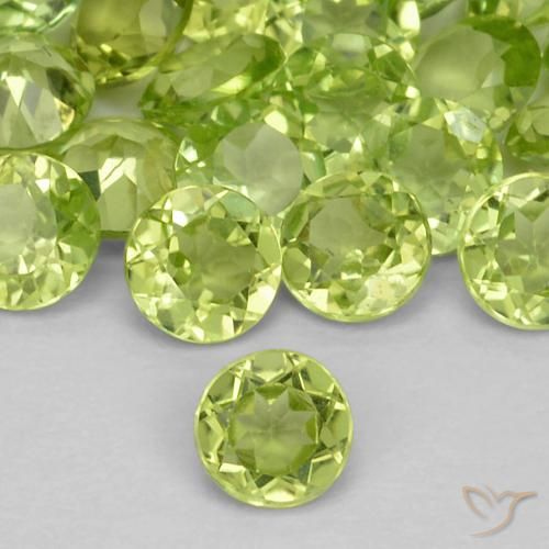 Peridoto Verde Circular de 3,5mm - Peso promedio. 1,87 ct cada uno, Peridoto de 3,5mm que se vende por pieza, Color: Verde amarillento, Claridad: VS, Piedra preciosa natural No tratado, Dureza Mohs 6.5 - 7 Adecuado para joyas de uso diario, Photo A
