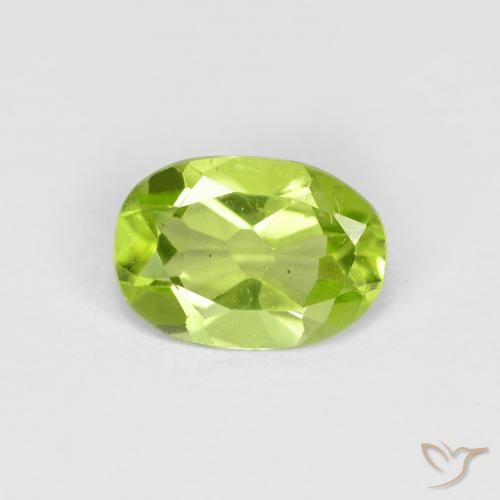 0.76ct Natural Lively Green Peridot, Oval, VS