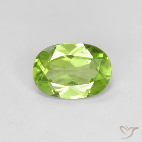 0.78ct Natural Medium Green Peridot, Oval, VS
