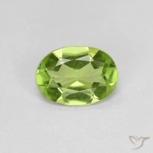 0.71ct Natural Medium Green Peridot, Oval, VS
