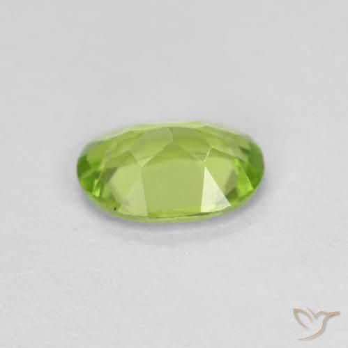 Peridot Gemstone in 7 x 5 mm (calibrated) Size for Sale, Peridot Stone in Medium Green Color