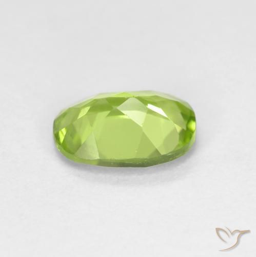 Peridot Gemstone in 7 x 5 mm (calibrated) Size for Sale, Peridot Stone in Lively Green Color