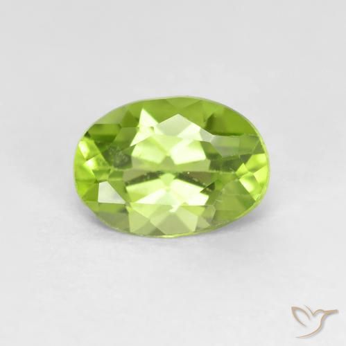 0.82ct Natural Medium Green Peridot, Oval, VS
