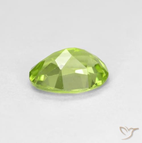 Peridot Gemstone in 7 x 5 mm (calibrated) Size for Sale, Peridot Stone in Medium Green Color