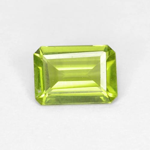 Péridot Vert octagon step cut 0,9 ct de Chine, dimension 7 x 5mm, pierre gemme naturelle Non traité, pureté VS, 1 pièce Péridot de couleur Vert éclatant, dureté Mohs de 6.5 à 7 convient aux bijoux de tous les jours, pierre de sagesse, Photo A