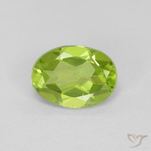 1.31ct Natural Lively Green Peridot, Oval, VVS-VS