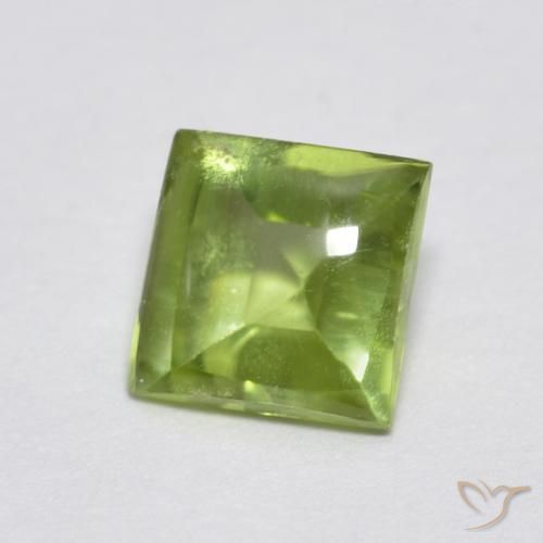 0.75ct Natural Yellowish Green Peridot, Square, Transparent