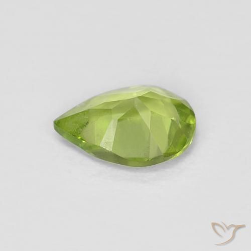 Peridot Gemstone in 7 x 5 mm (calibrated) Size for Sale, Peridot Stone in Medium Green Color