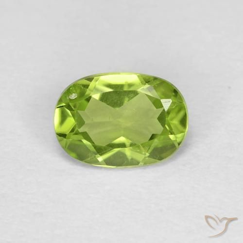 0,84 ct ovaler grüner Peridot aus China, Größe 7 x 5mm, natürlicher Edelstein, VS Reinheit, 1 Stück ovaler Peridot, Mohs-Härte von 6,5 - 7 Geeignet für den täglichen Gebrauch im Schmuck , Photo A