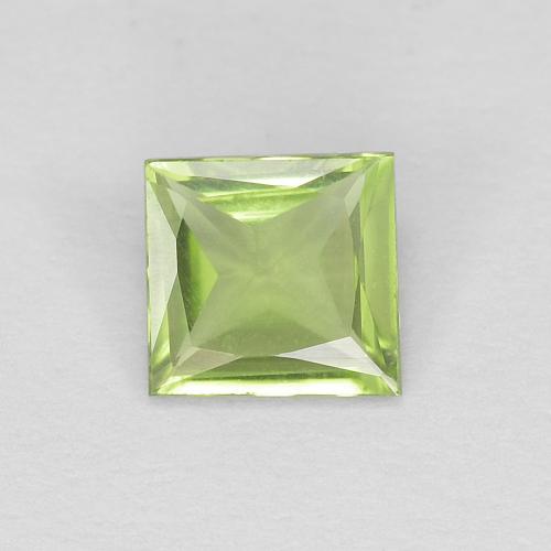 Peridoto Verde Corte cuadrado de 0.47 ct de China, dimensión 4,7 x 4,6mm, piedra preciosa natural No tratado, claridad vvs-vs, Peridoto de 1 pieza en color Verde claro, dureza Mohs de 6.5 - 7 Adecuado para joyas de uso diario, Photo A