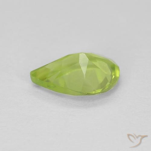 Peridot Gemstone in 7 x 5 mm (calibrated) Size for Sale, Peridot Stone in Lively Green Color