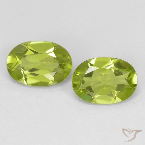 1.72ctw Natural Medium Green Peridot, Oval, VS