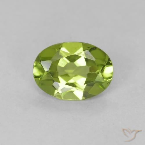 0.73ct Natural Lively Green Peridot, Oval, VVS-VS