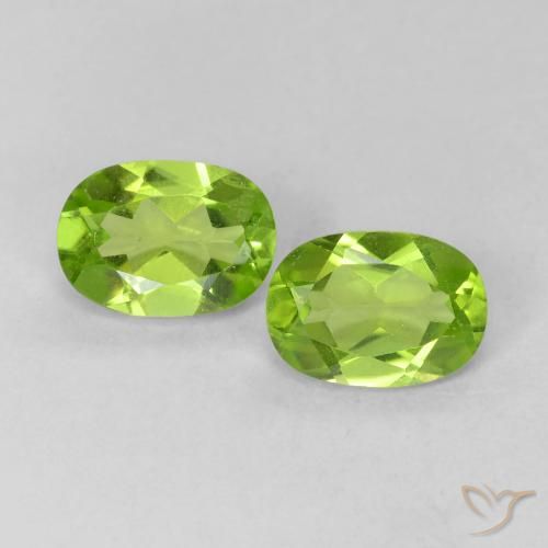 1,81 ct Peridot im Ovalschliff, 7,1 x 5 mm aus China, Photo A