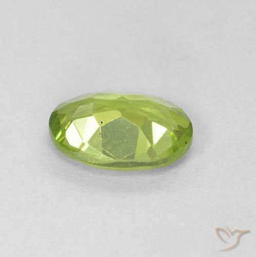 Peridot Gemstone in 7 x 5 mm (calibrated) Size for Sale, Peridot Stone in Medium Green Color