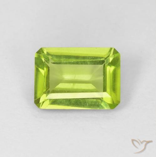 0.95ct Natural Bright Green Peridot, Emerald Cut, VVS-VS