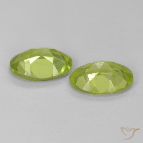 Peridot Gemstones in 7 x 5 mm (calibrated) Size for Sale, Peridot Stones in Lively Green Color