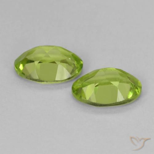 Peridot Gemstones in 7 x 5 mm (calibrated) Size for Sale, Peridot Stones in Medium Green Color
