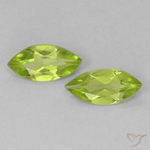 0.87ctw Natural Medium Green Peridot, Marquise, VS