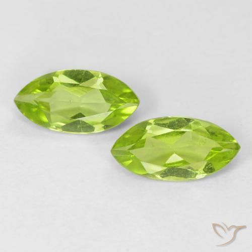 1.10ctw Natural Medium Green Peridot, Marquise, VS