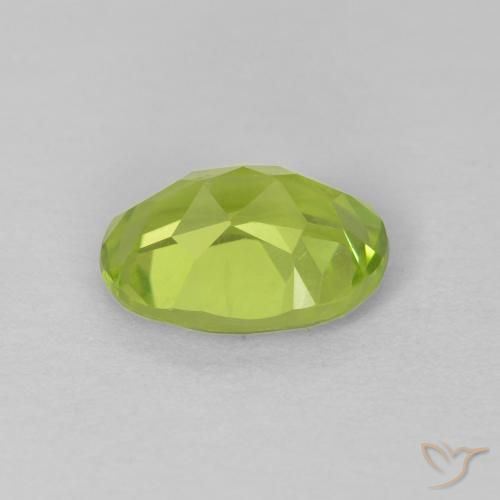 Peridot Gemstone in 8 x 6 mm (calibrated) Size for Sale, Peridot Stone in Medium Green Color