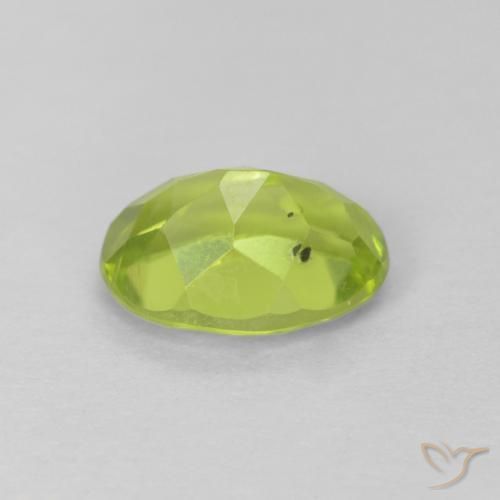 Peridot Gemstone in 8 x 6 mm (calibrated) Size for Sale, Peridot Stone in Medium Green Color