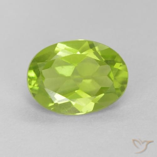 1.20ct Natural Bright Green Peridot, Oval, VVS-VS