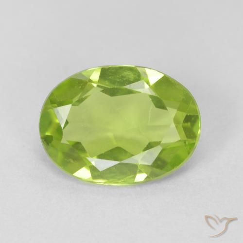 1.09ct Natural Bright Green Peridot, Oval, VVS-VS